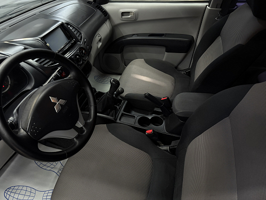 Mitsubishi L200, 2011 года, пробег 249149 км