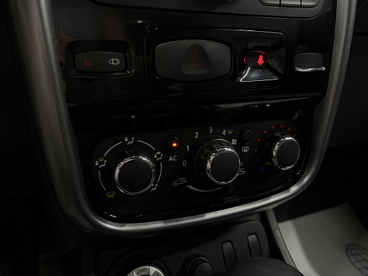 Renault Duster Privilege, 2013 года, пробег 119000 км