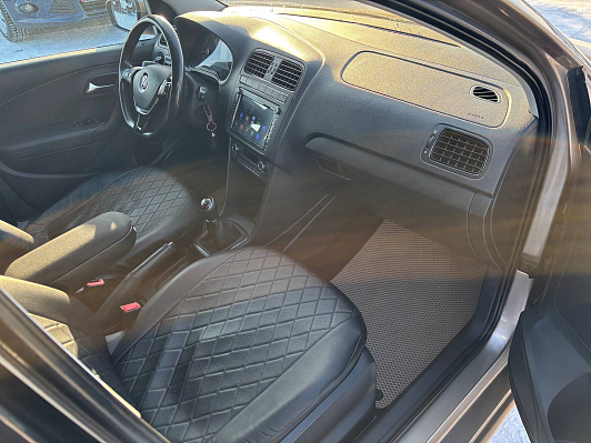 Volkswagen Polo Highline, 2017 года, пробег 163811 км