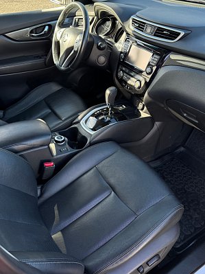 Nissan X-Trail LE Top, 2017 года, пробег 143292 км
