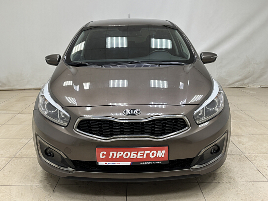 Kia Ceed Premium, 2015 года, пробег 111207 км