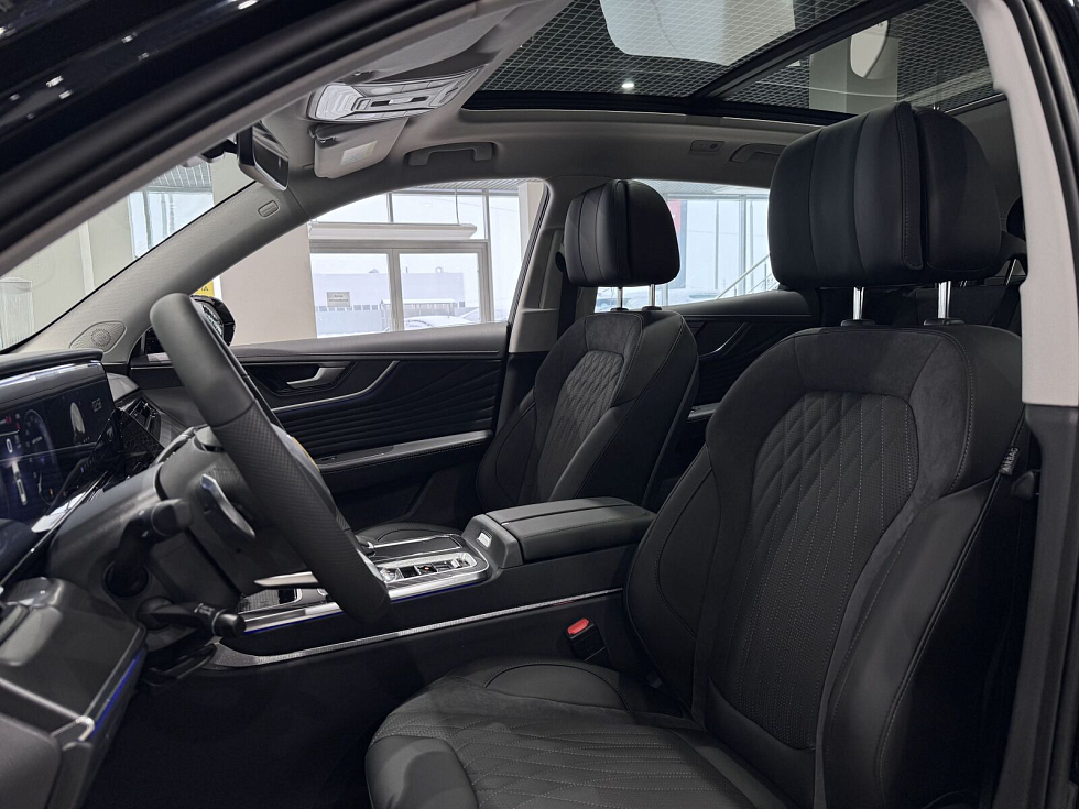 Hongqi HS5 Deluxe, черный