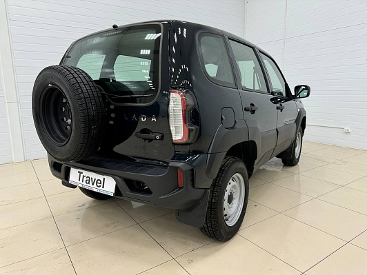 Lada (ВАЗ) Niva Comfort'24 (2023-2024), зеленый