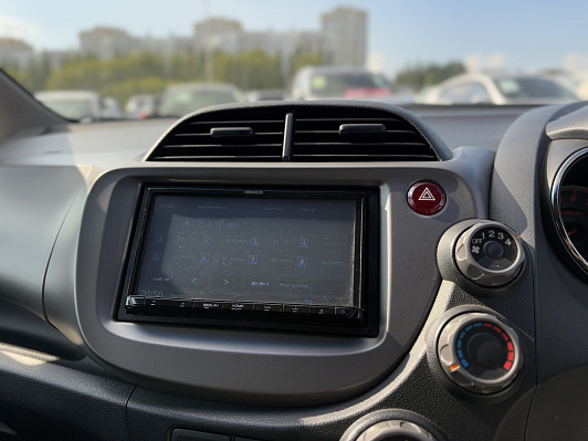 Honda Fit, 2012 года, пробег 83400 км
