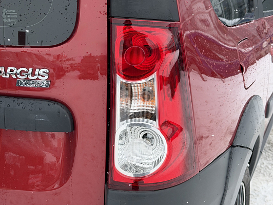 Lada (ВАЗ) Largus Luxe (5 мест), 2019 года, пробег 123500 км