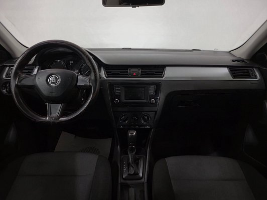 Skoda Rapid Ambition, 2015 года, пробег 134170 км