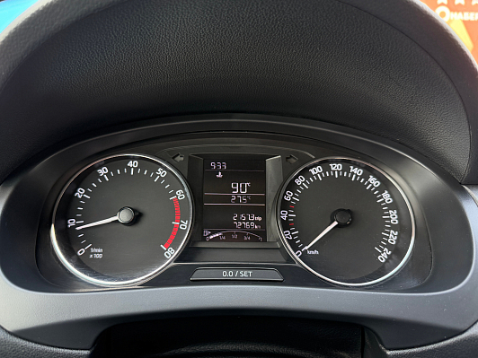 Skoda Rapid Ambition, 2017 года, пробег 72700 км