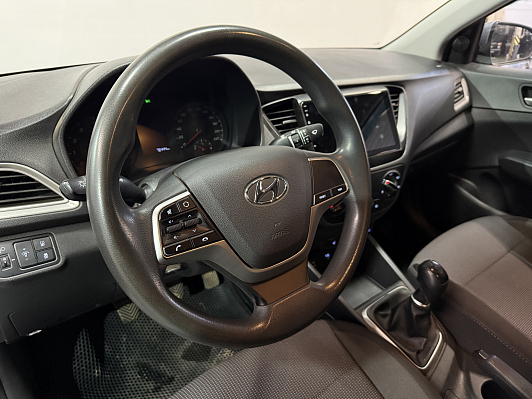 Hyundai Solaris, 2020 года, пробег 76443 км