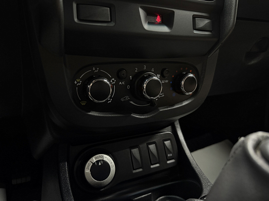 Renault Duster Life, 2015 года, пробег 178643 км