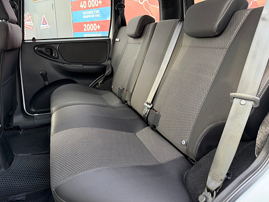 Chevrolet Niva LE+, 2017 года, пробег 65413 км