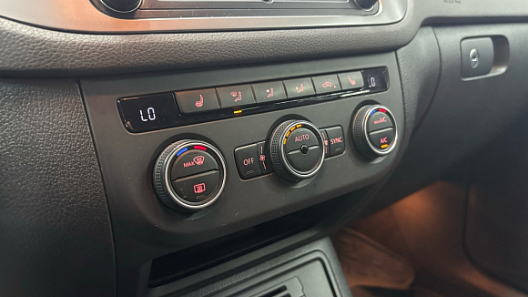 Volkswagen Tiguan, 2016 года, пробег 109533 км