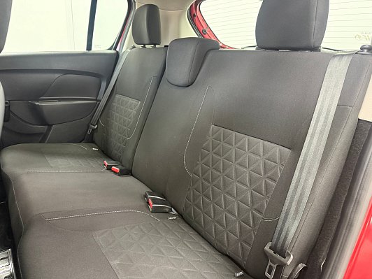 Renault Sandero Confort, 2016 года, пробег 87000 км