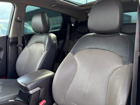 Hyundai ix35 Prestige, 2012 года, пробег 146428 км