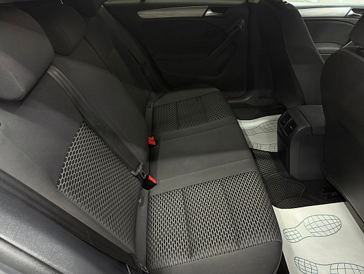 Volkswagen Golf, 2011 года, пробег 305054 км