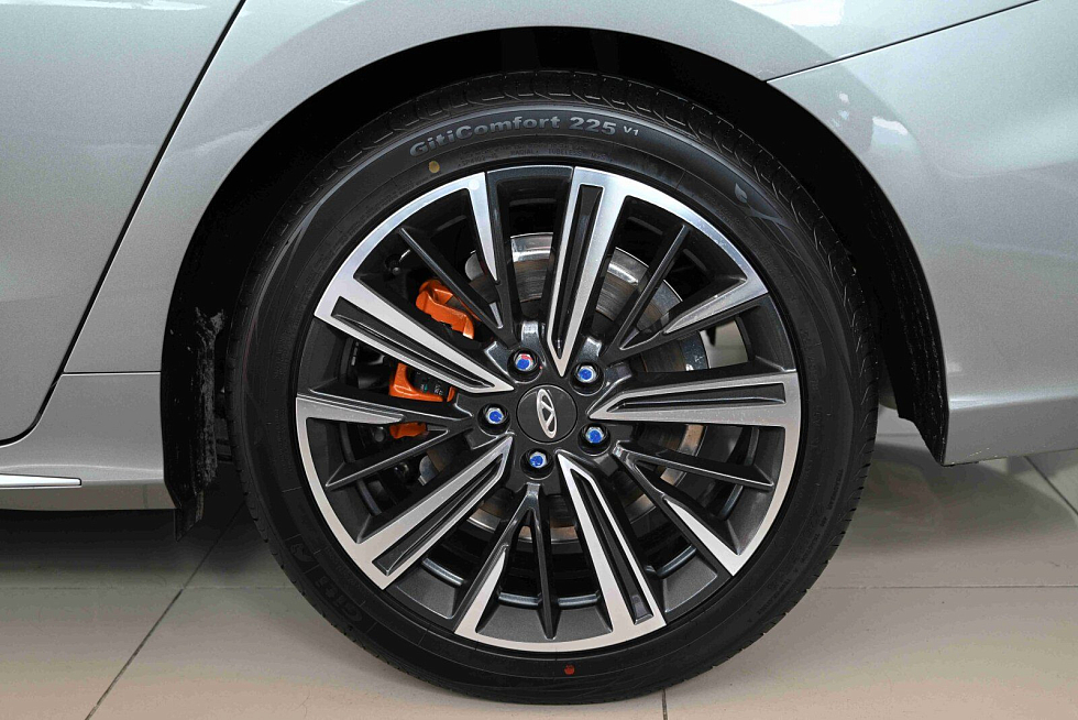 Chery Arrizo 8 Active, серебряный