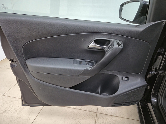 Volkswagen Polo Comfortline, 2012 года, пробег 123281 км