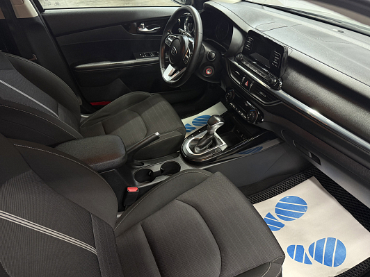 Kia Cerato Лига Европы, 2019 года, пробег 130824 км