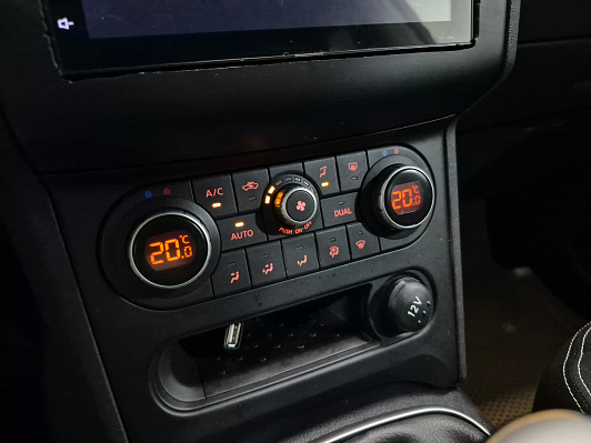 Nissan Qashqai SE, 2013 года, пробег 165814 км