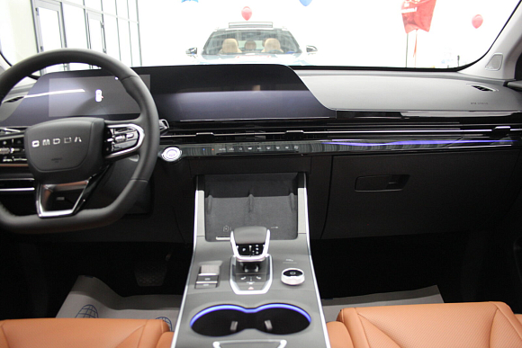 Omoda C5 , серый