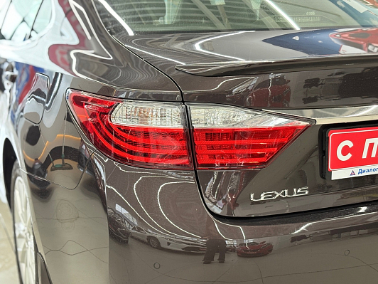 Lexus ES Premium, 2012 года, пробег 219788 км