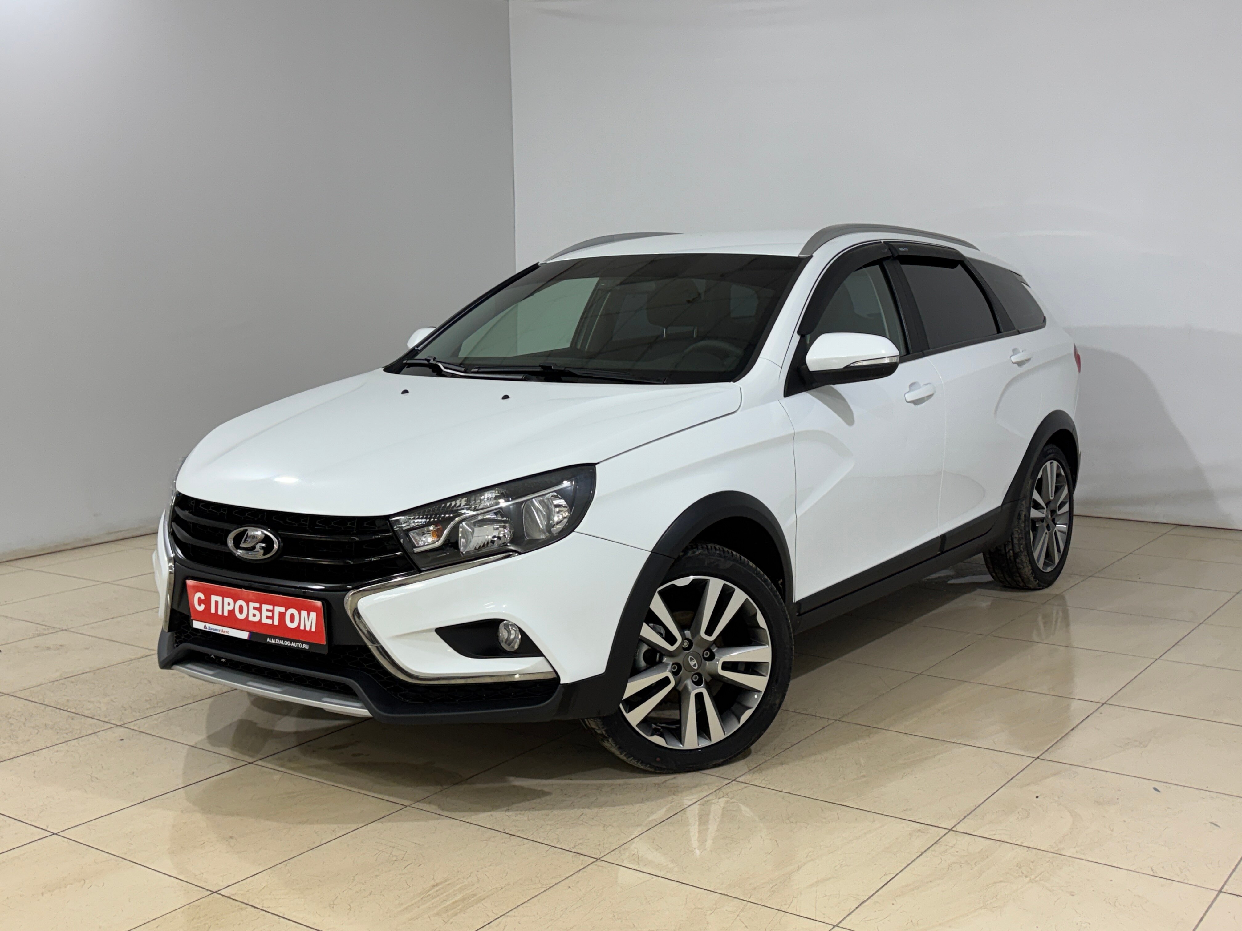 Lada (ВАЗ) Vesta Luxe Multimedia (2017-2019), 2022 года, пробег 37565 км