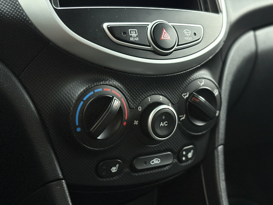 Hyundai Solaris Optima, 2013 года, пробег 193408 км