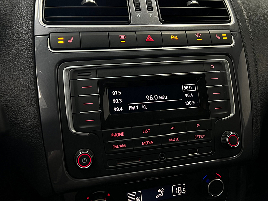 Volkswagen Polo SELECT, 2020 года, пробег 100220 км