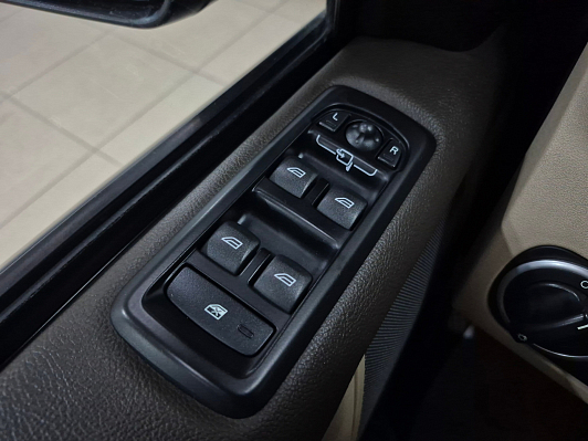 Land Rover Discovery, 2011 года, пробег 201492 км