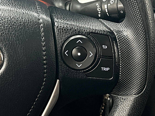 Toyota RAV4, 2017 года, пробег 165000 км