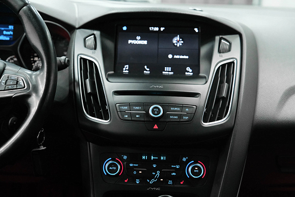 Ford Focus SYNC Edition, 2017 года, пробег 200898 км