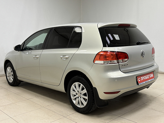 Volkswagen Golf, 2011 года, пробег 236300 км