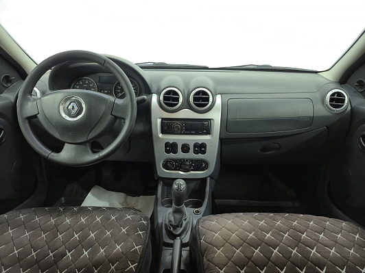 Renault Logan Prestige, 2013 года, пробег 232481 км