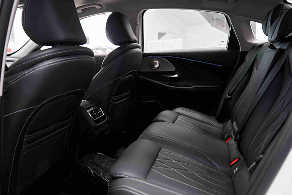 Chery Arrizo 8 Active, зеленый