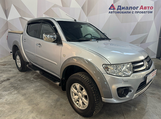 Mitsubishi L200, 2014 года, пробег 269000 км