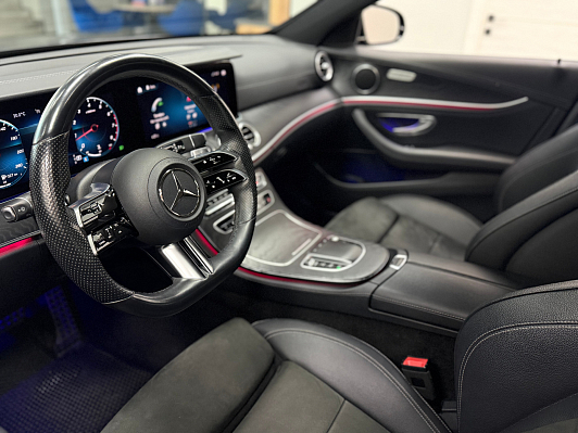 Mercedes-Benz E-Класс, 2021 года, пробег 75642 км