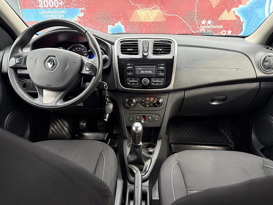Renault Sandero Privilege, 2015 года, пробег 74000 км