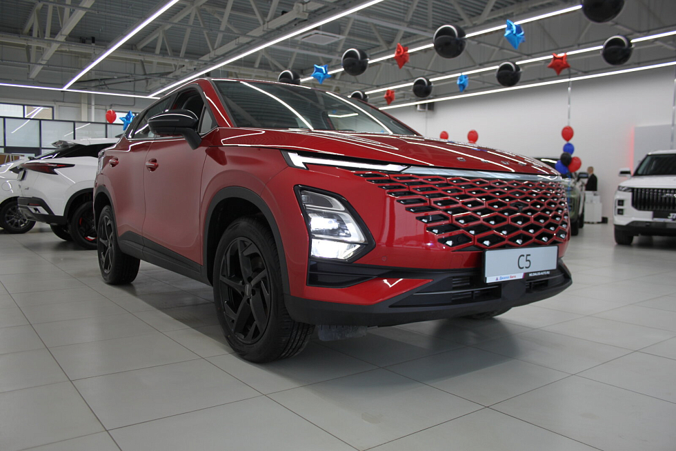 Omoda C5 , красный