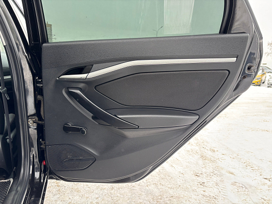 Lada (ВАЗ) Vesta Comfort, 2018 года, пробег 137000 км