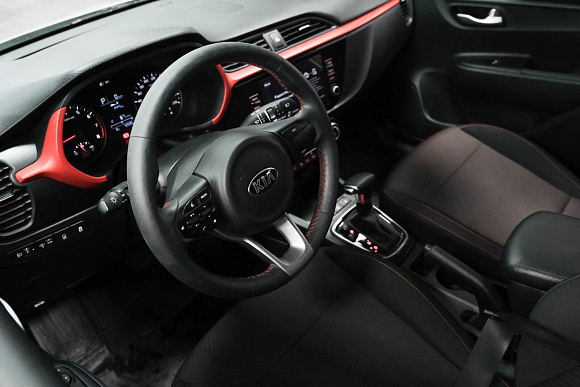 Kia Rio Prestige, 2021 года, пробег 73000 км