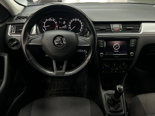 Skoda Rapid Hockey Edition Active, 2018 года, пробег 242290 км