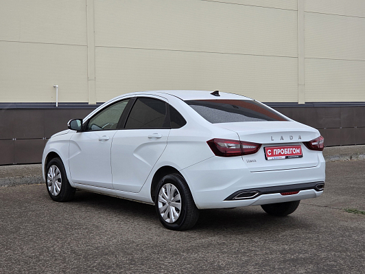 Lada (ВАЗ) Vesta, 2023 года, пробег 40130 км