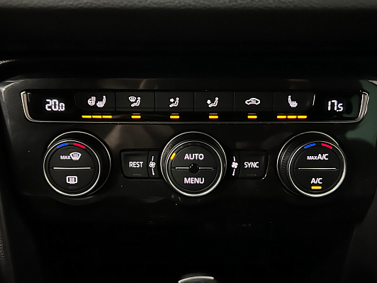 Volkswagen Tiguan, 2018 года, пробег 124000 км