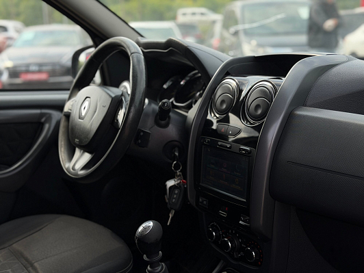 Renault Duster Privilege, 2017 года, пробег 185336 км
