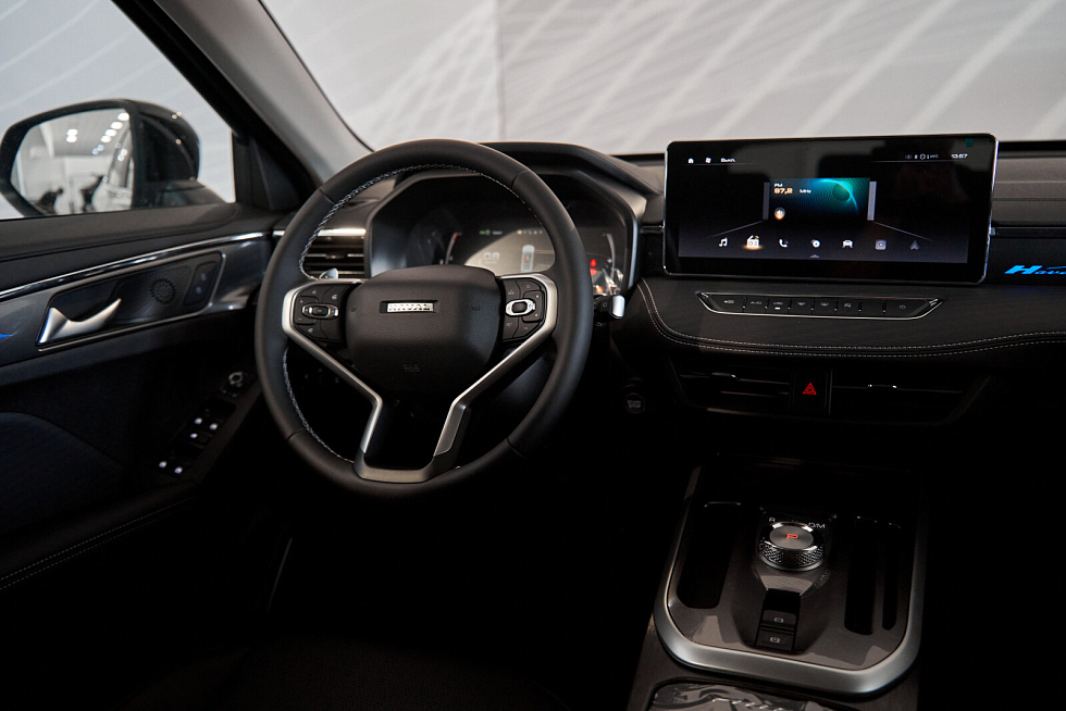 Haval Jolion Комфорт, черный