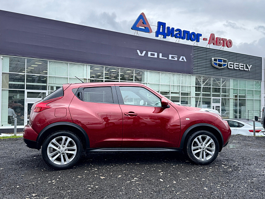 Nissan Juke LE, 2011 года, пробег 143893 км