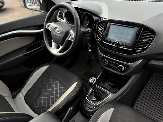 Lada (ВАЗ) Vesta Luxe Prestige (2019-2021), 2019 года, пробег 113000 км