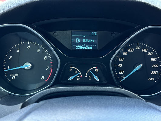 Ford Focus SYNC Edition, 2012 года, пробег 220450 км
