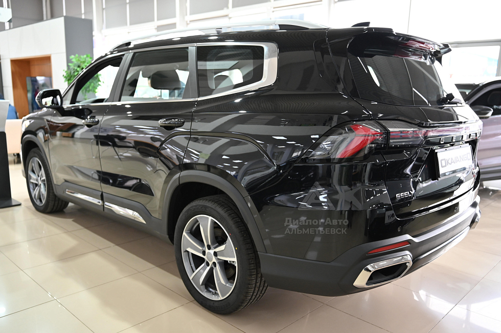 Geely Okavango Flagship, черный