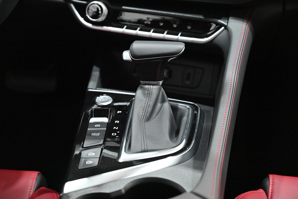 Changan Eado Plus Стандарт, белый