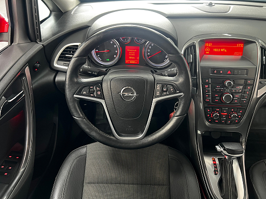 Opel Astra Cosmo, 2012 года, пробег 138000 км